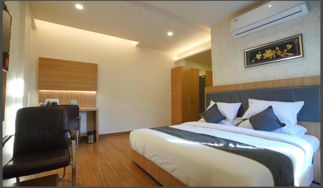 Kvp Golden Inn Tirupati Exterior foto